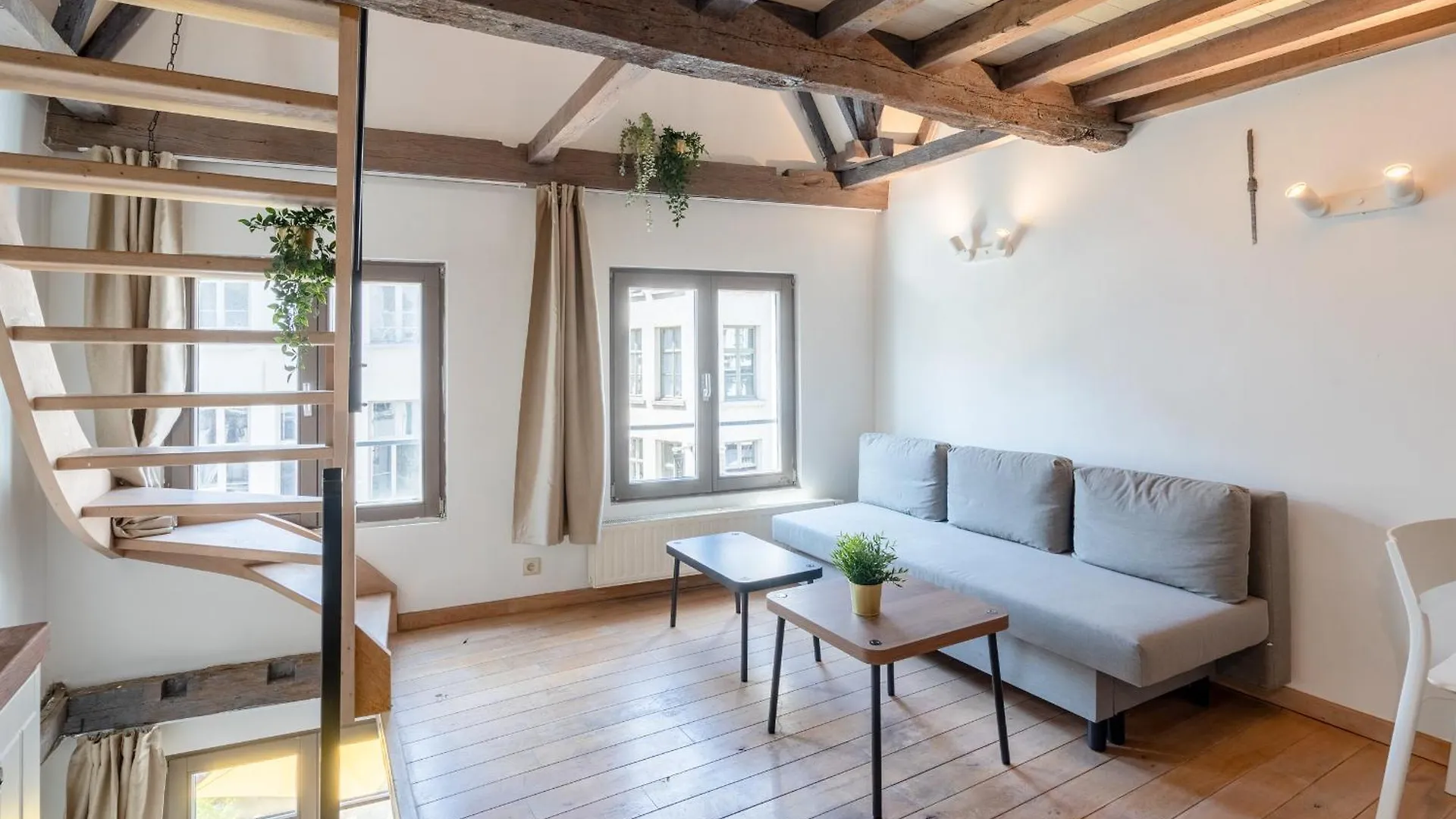 Tempel Triplex & Duplex At Historic Heart Of Antwerp Apartman